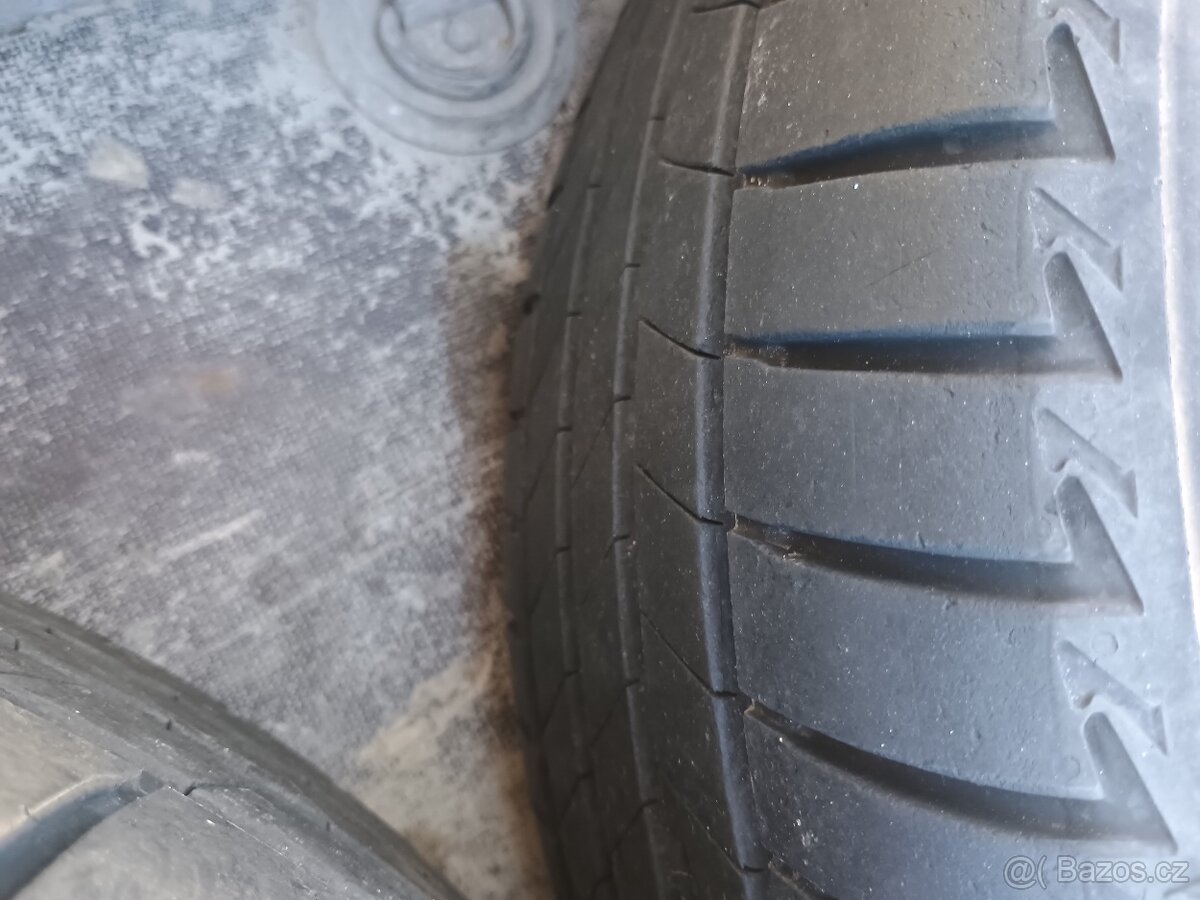 Prodám ALU kola Cupra formentor R19 et40 8J - 13
