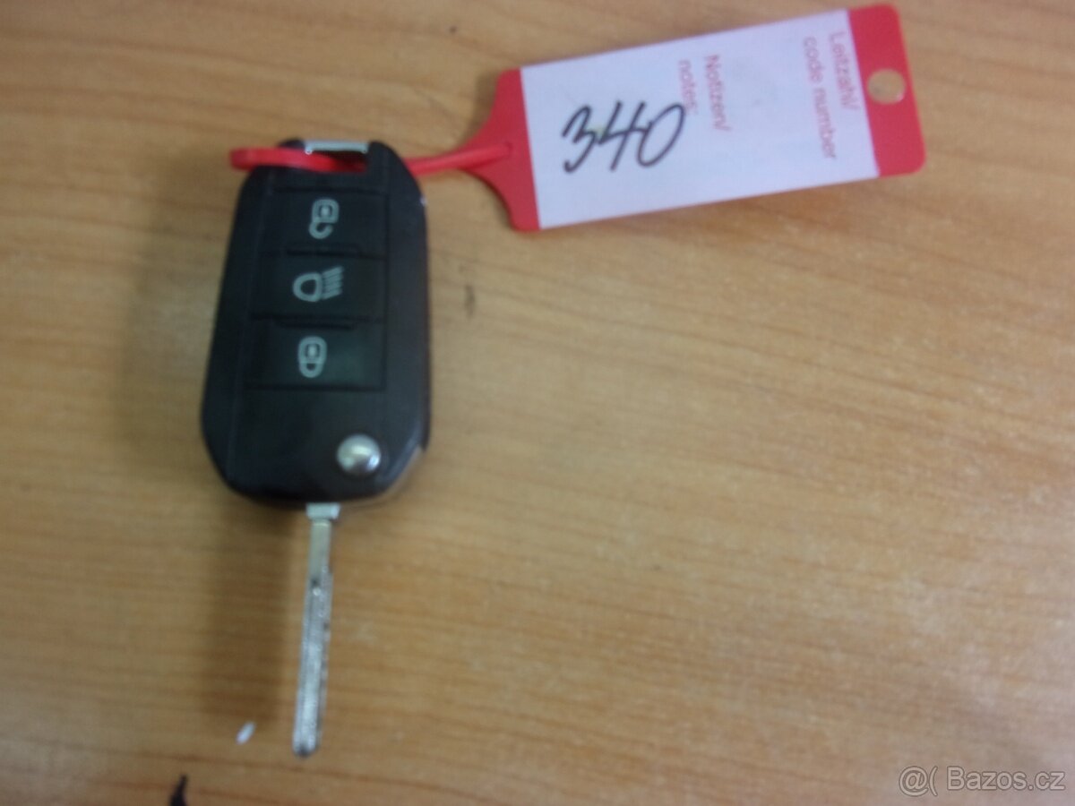Peugeot 208 1,6 e-HDi - 13