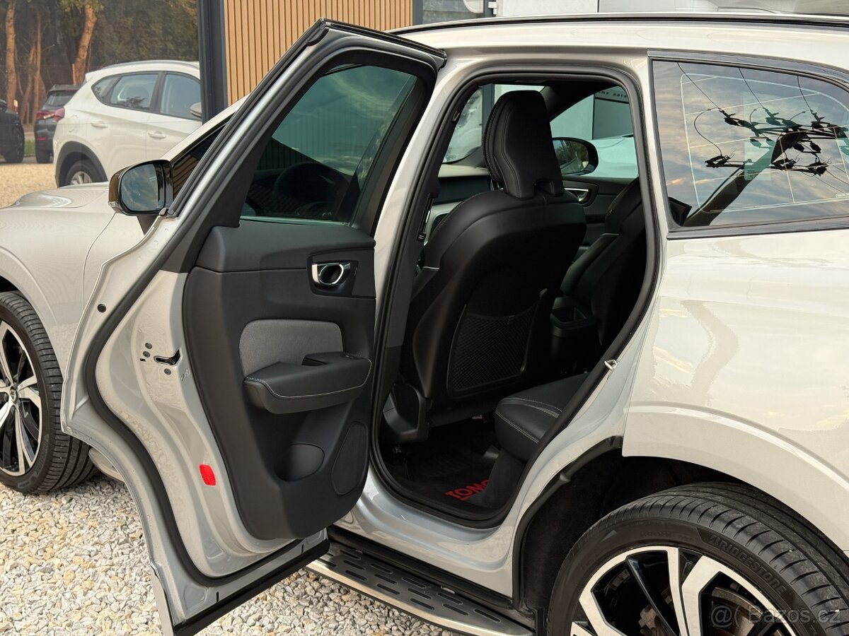 Volvo XC60 R Design AWD Plna vybava, 1.majiteľ, PPF - 13