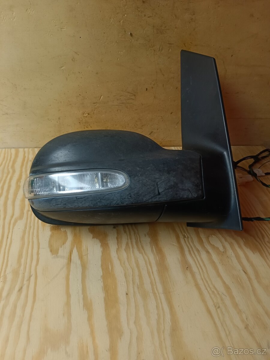 Mercedes vito Viano 639 sedačky - 13