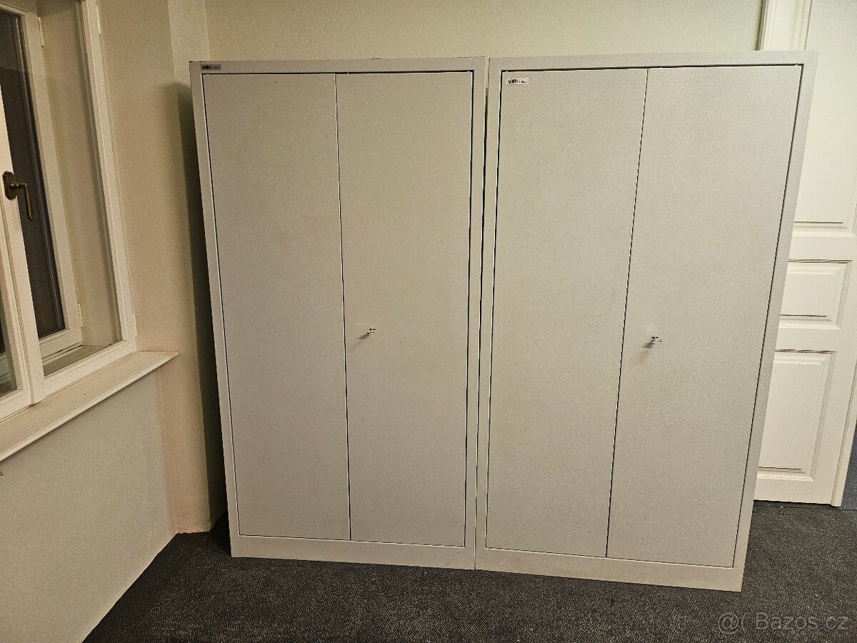 PRODÁM KANCELÁŘSKÝ NÁBYTEK - 13