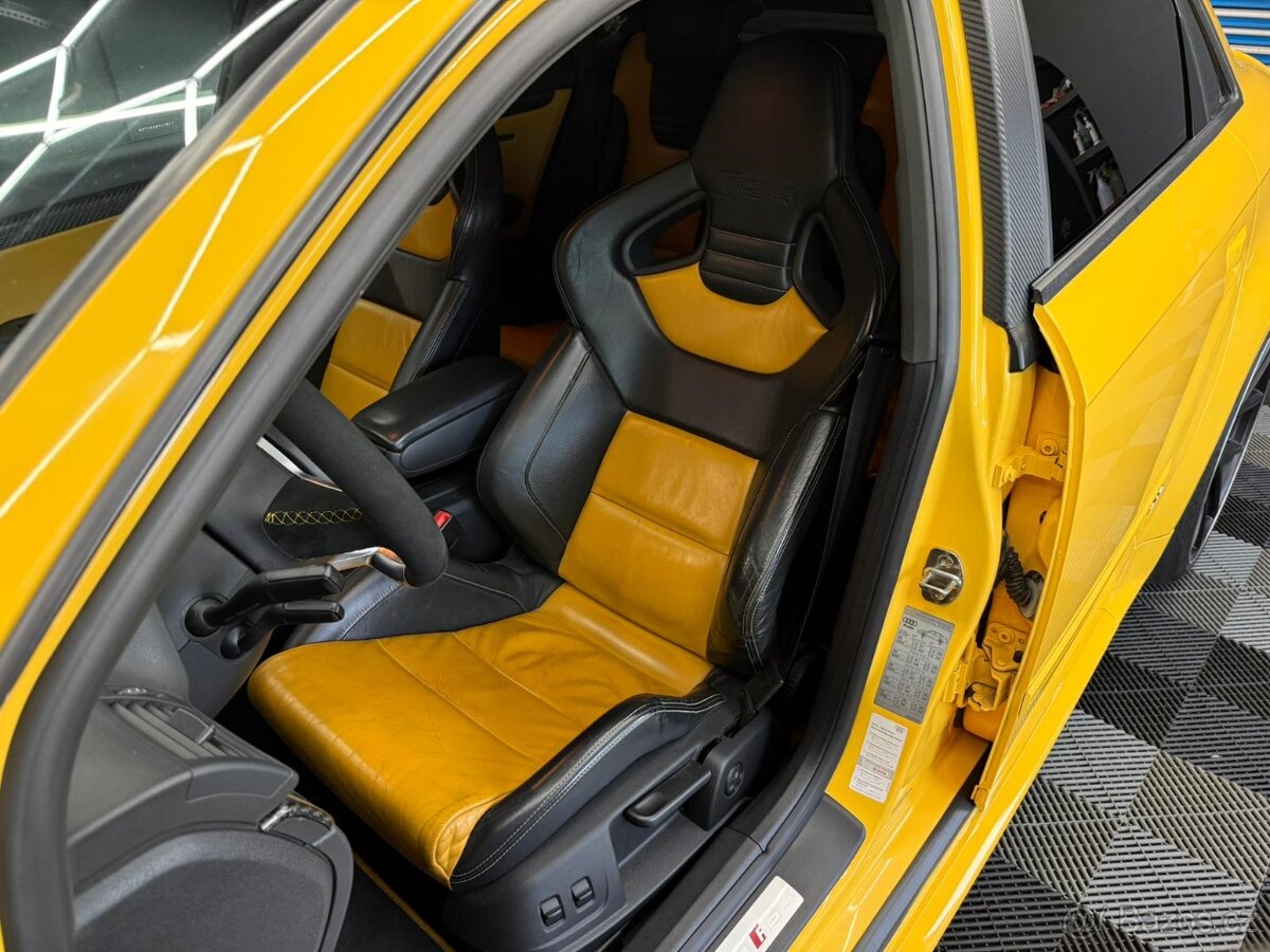 Audi RS4 B7 Imola yellow Audi exclusive - 13