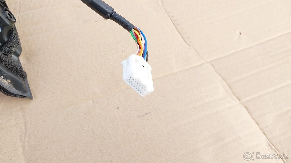 Nissan Qashqai J11 – Zrcátko levé s kamerou - 13