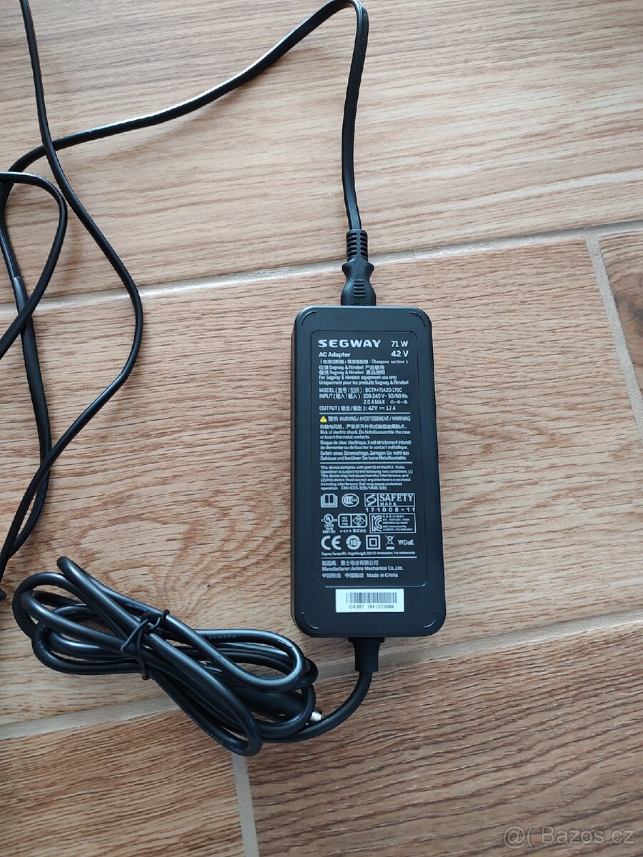 Elektrokoloběžka Segway Ninebot F2 E - 13