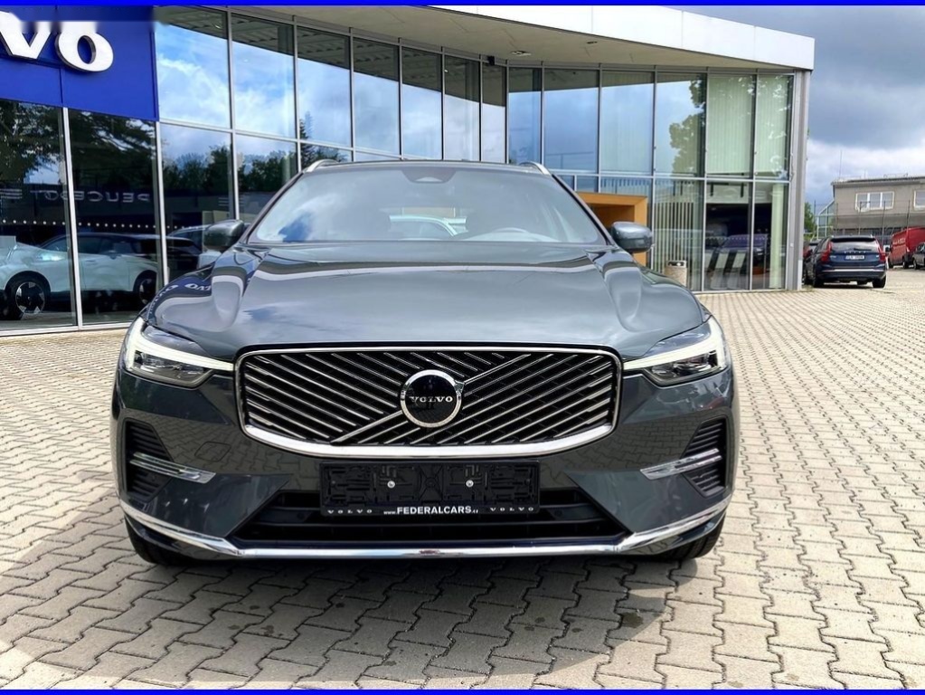 Volvo XC60,B5 AWD PLUS BR.+4SERVIS/ZÁRUKA - 13