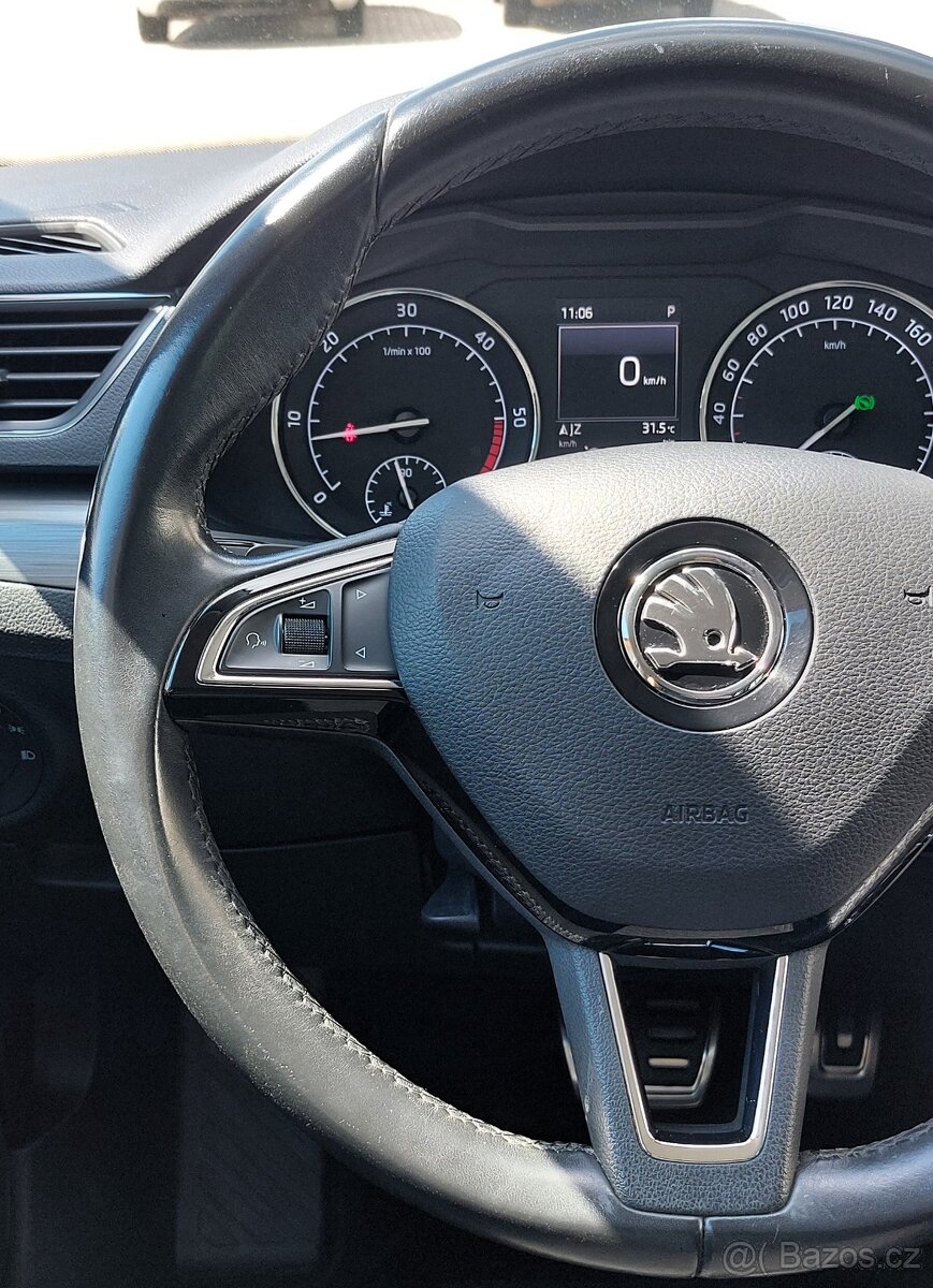 Škoda Superb, 2.0, 110 kW, automat - 13