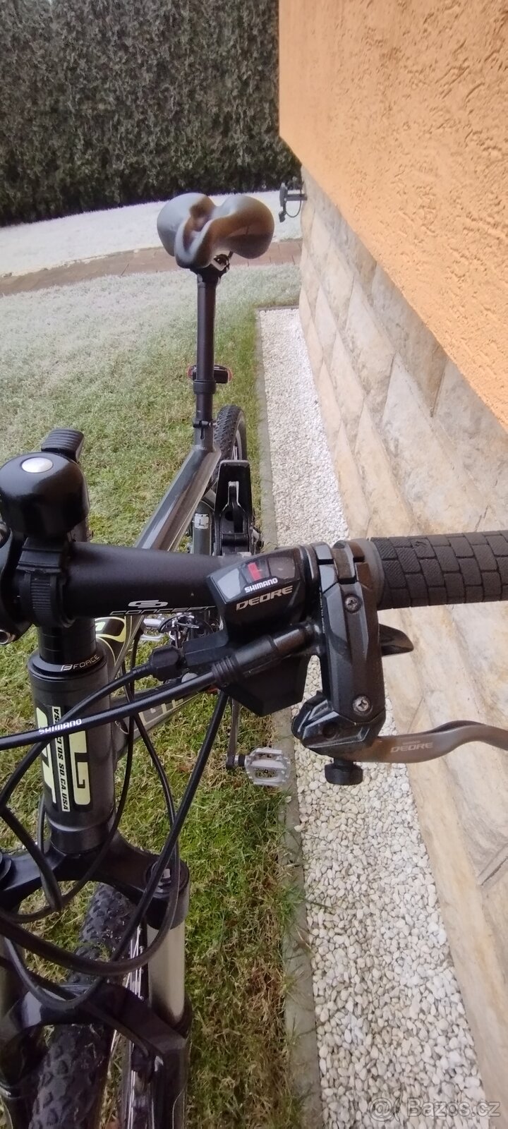 hardtail horské kolo GT Avalanche - 13