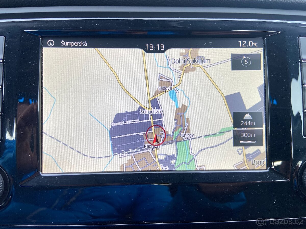 Škoda Octavia 1.6 TDi DSG Navigace, Tempomat - 13