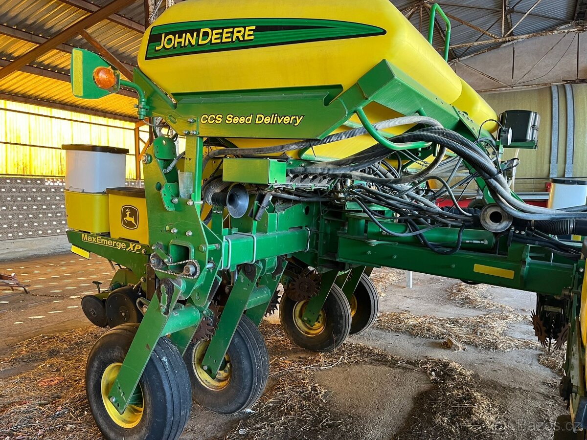 John Deere 1770NT – 12 řádků – rok 2009 - 13