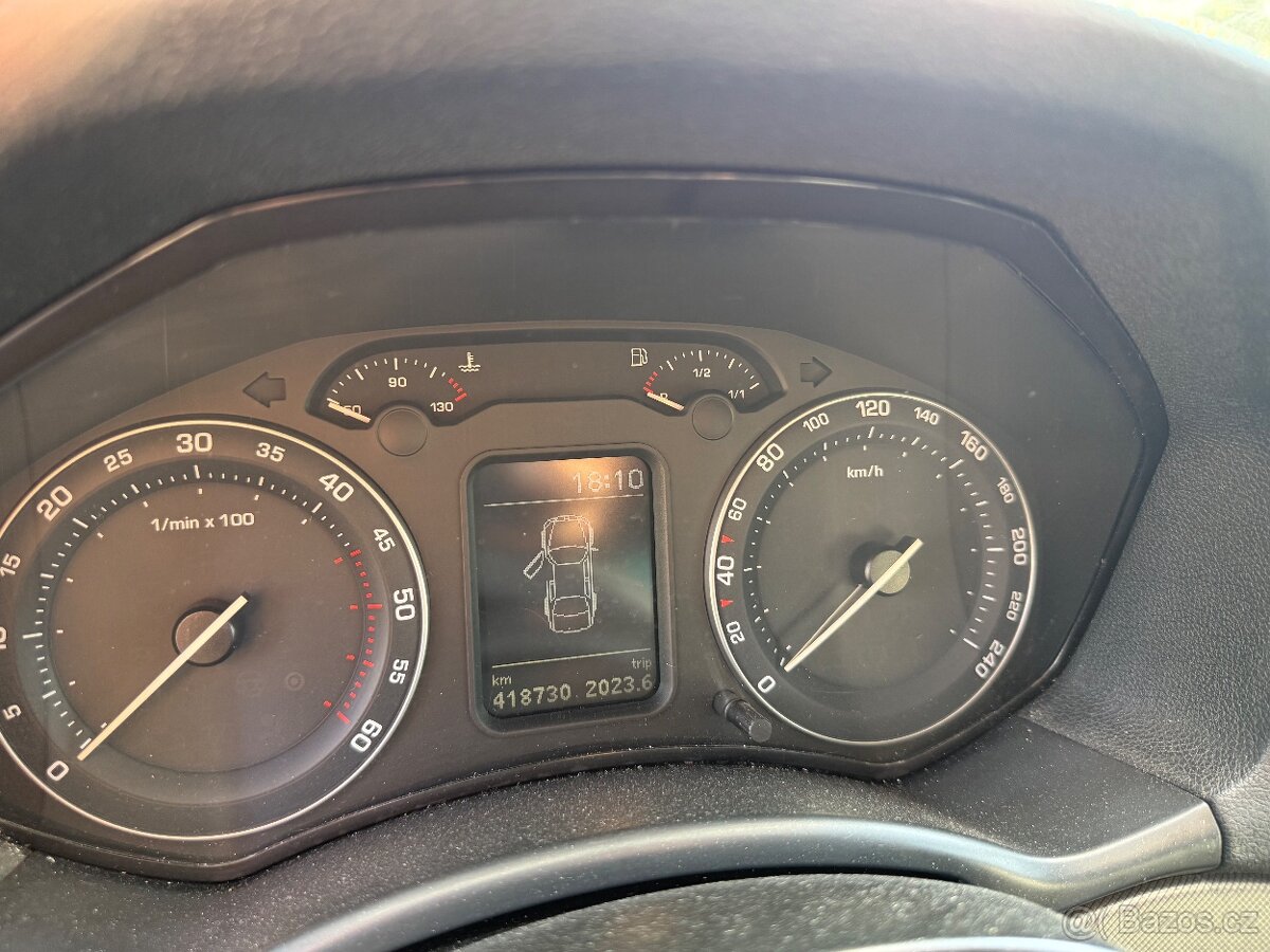 Škoda Octavia II 1.9 TDI - 13