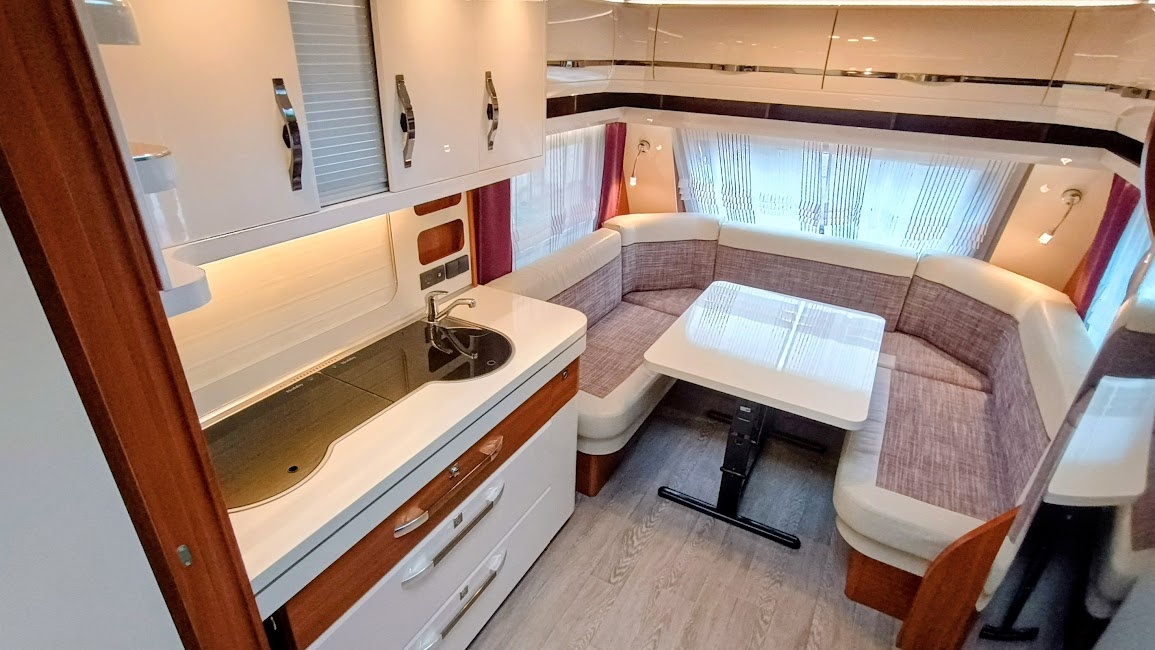 Hobby 540 FU, 1.majitel, mover, markýza, předstan, sat, DVBT - 13