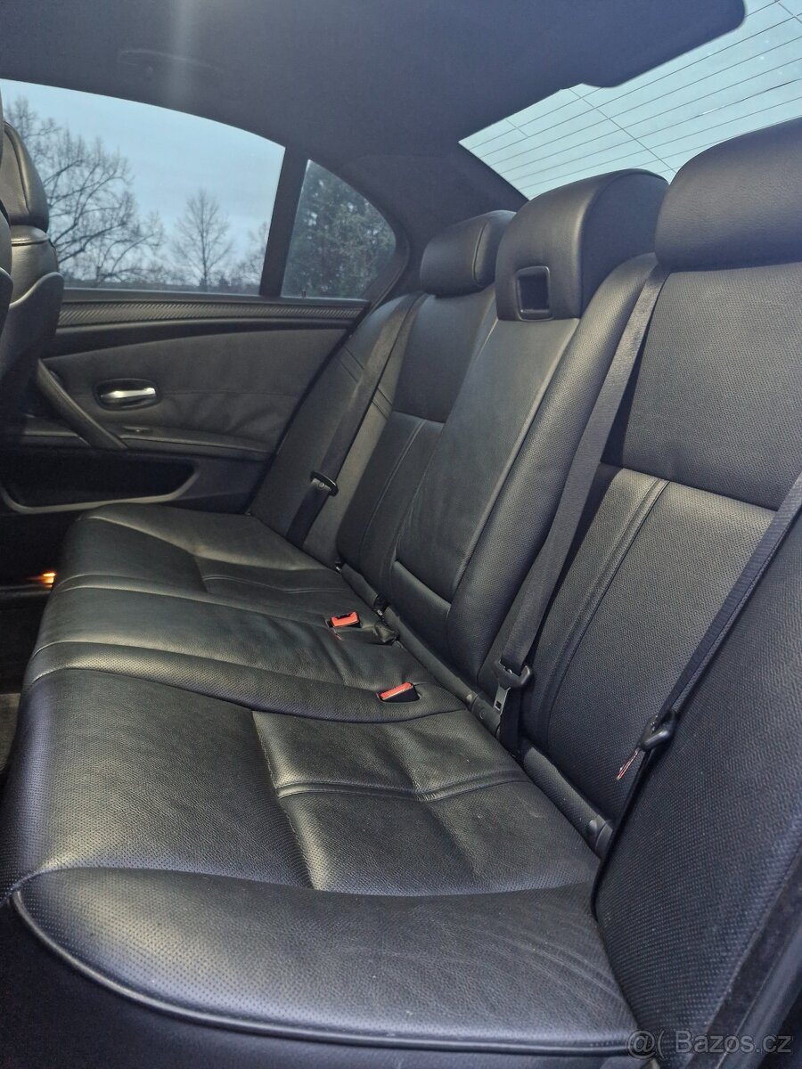 Bmw e60 525d facelift - 13