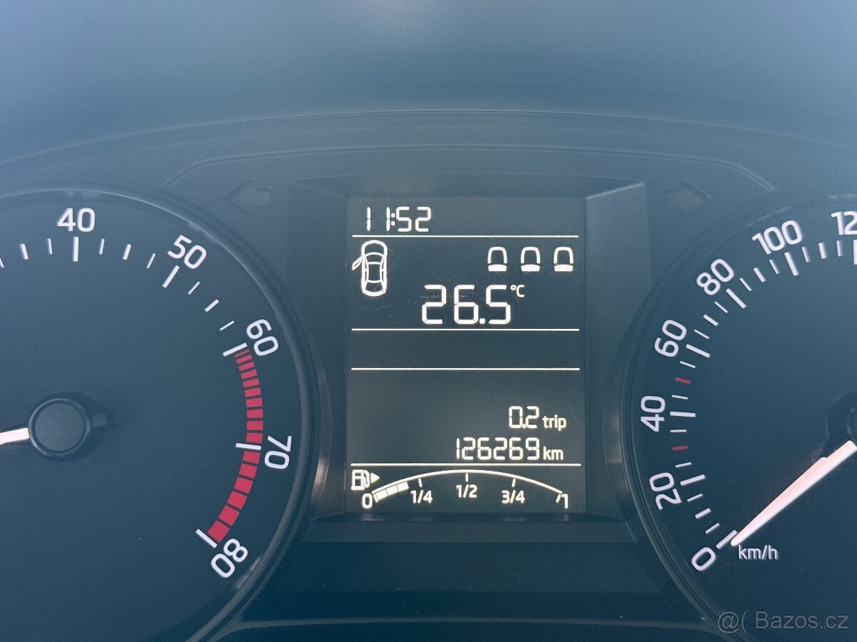 Škoda Fabia 1,2 TSI 66kW,WEBASTO - 13