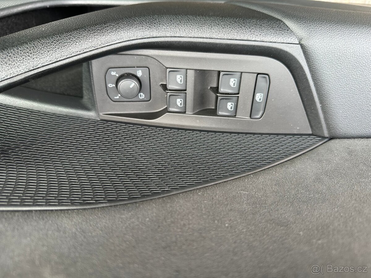 Škoda Octavia RS 2.0TDi 147Kw 4x4 DSG - 13