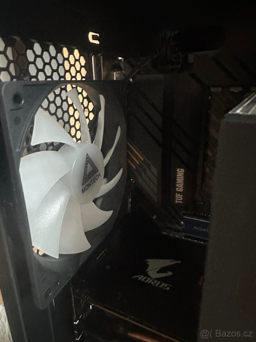 Herní set Zcela Nový Nadupaný PC,klávesnice,monitor 240hz - 13