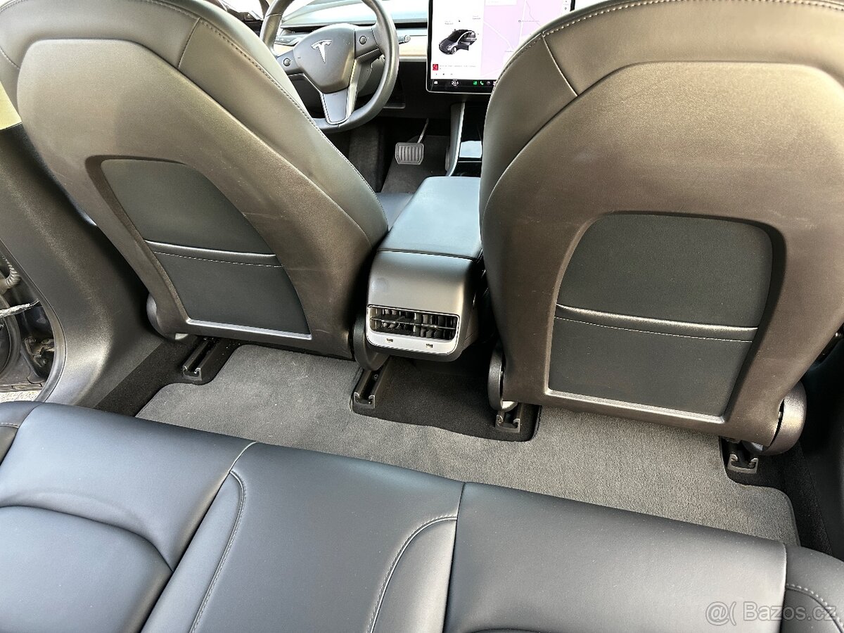 Tesla Model 3 Standard Range Plus 2020 - 13