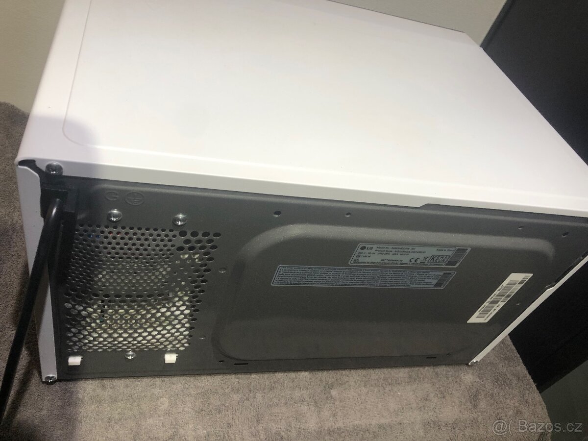 Větší Mikrovlnka LG MS23necbw invertor - 13
