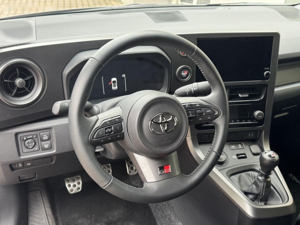 Toyota GR Yaris,manuál facelift DPH - 13