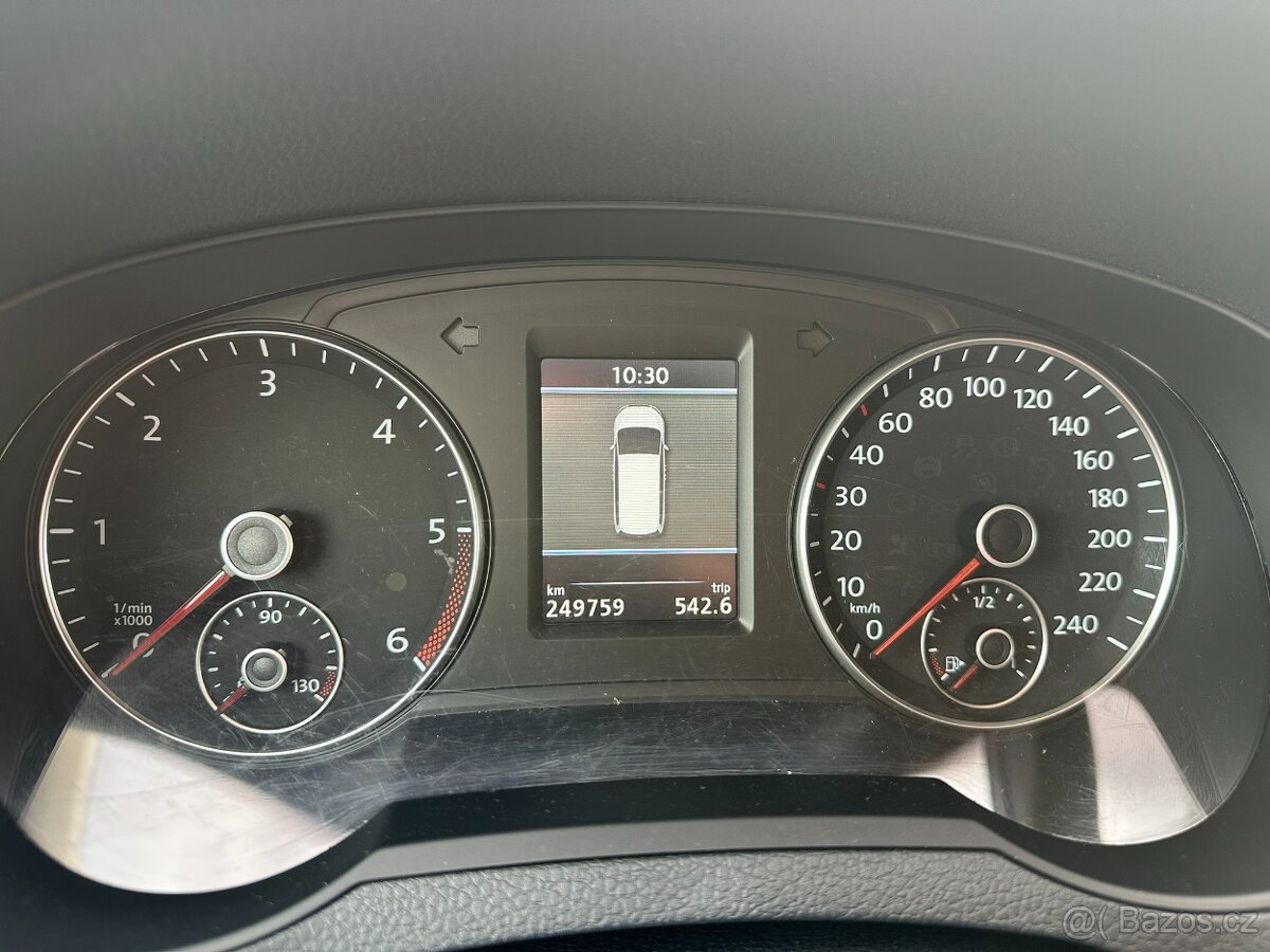 Volkswagen Sharan, 2,0 TDi 100kW - 13