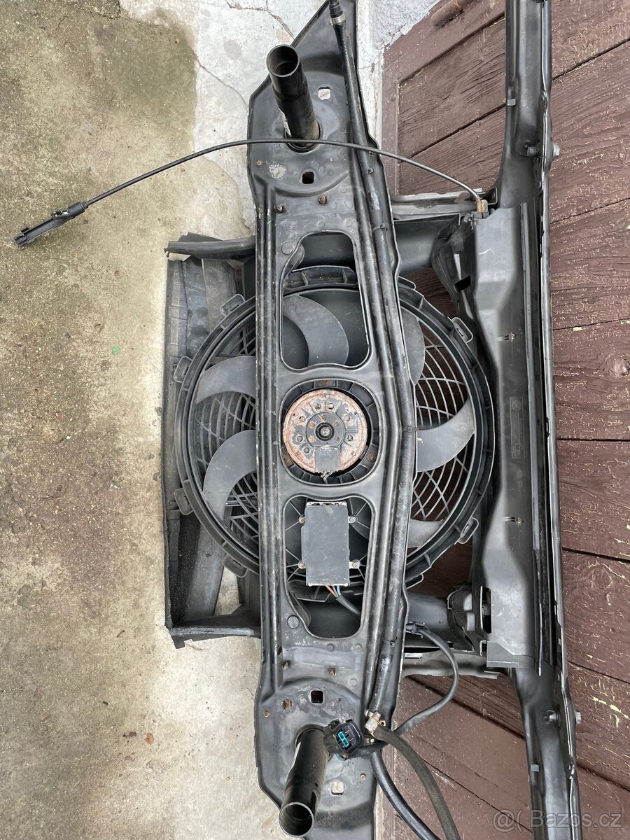 Díly bmw 330d e46 - 13