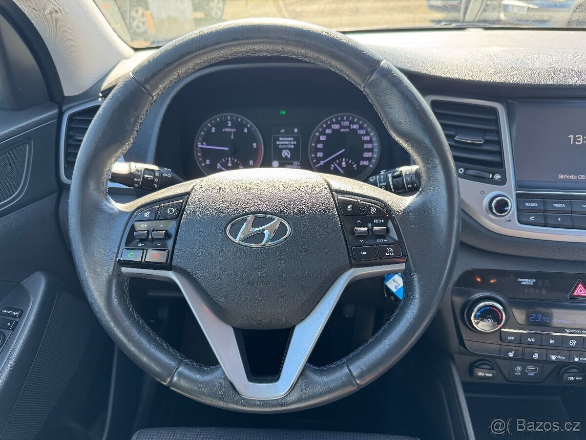 Hyundai Tucson 1.7 CRDi - 13