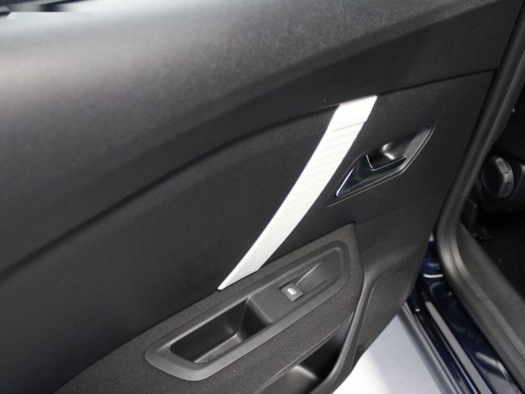 Citroën C4,YOU Hybrid 110k Automatic - 13