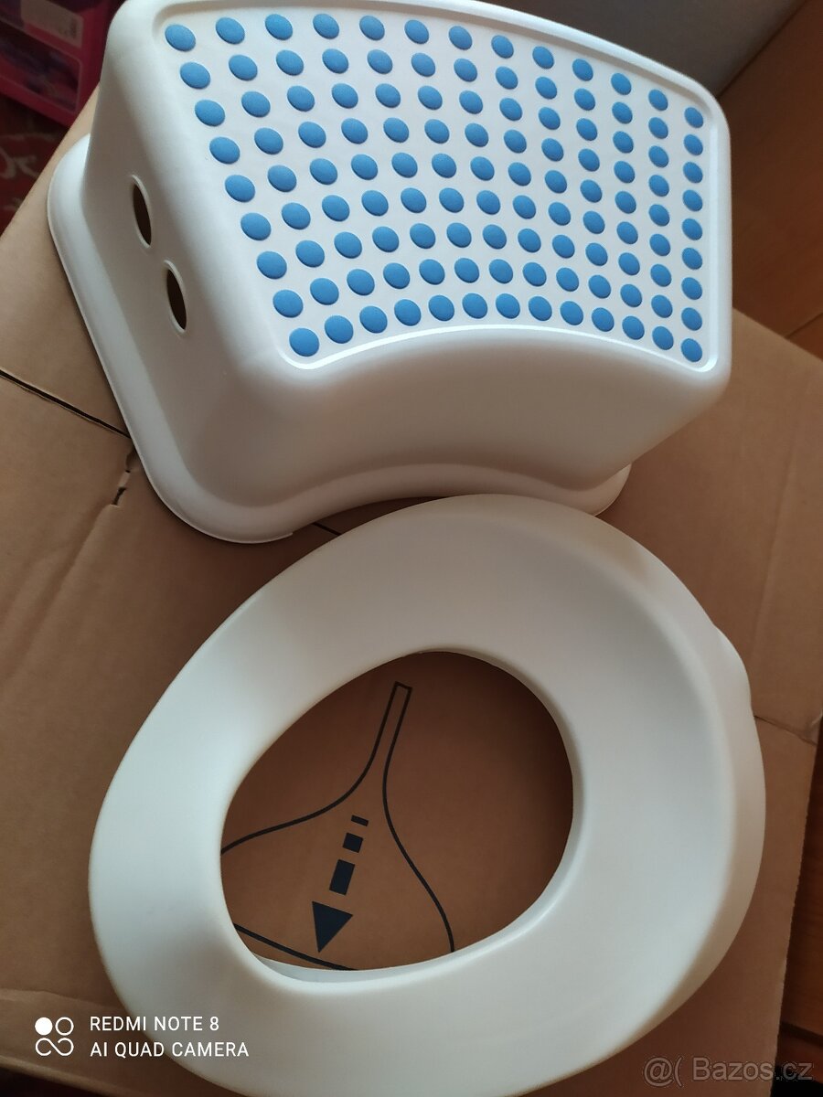 fusak, houpačka pokojová, vanička, schůdek, kočár - 13