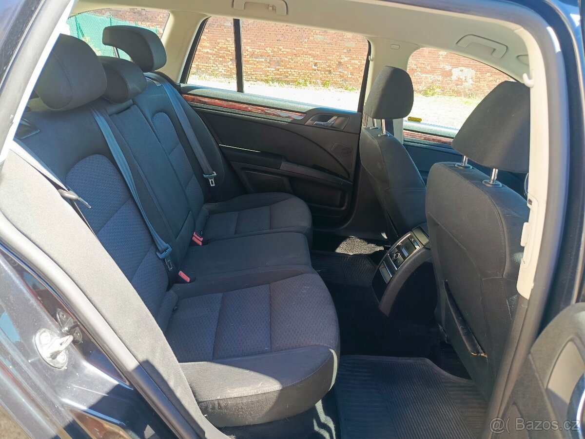 ŠKODA SUPERB II COMBI 2.0 TDI 103 KW - 13