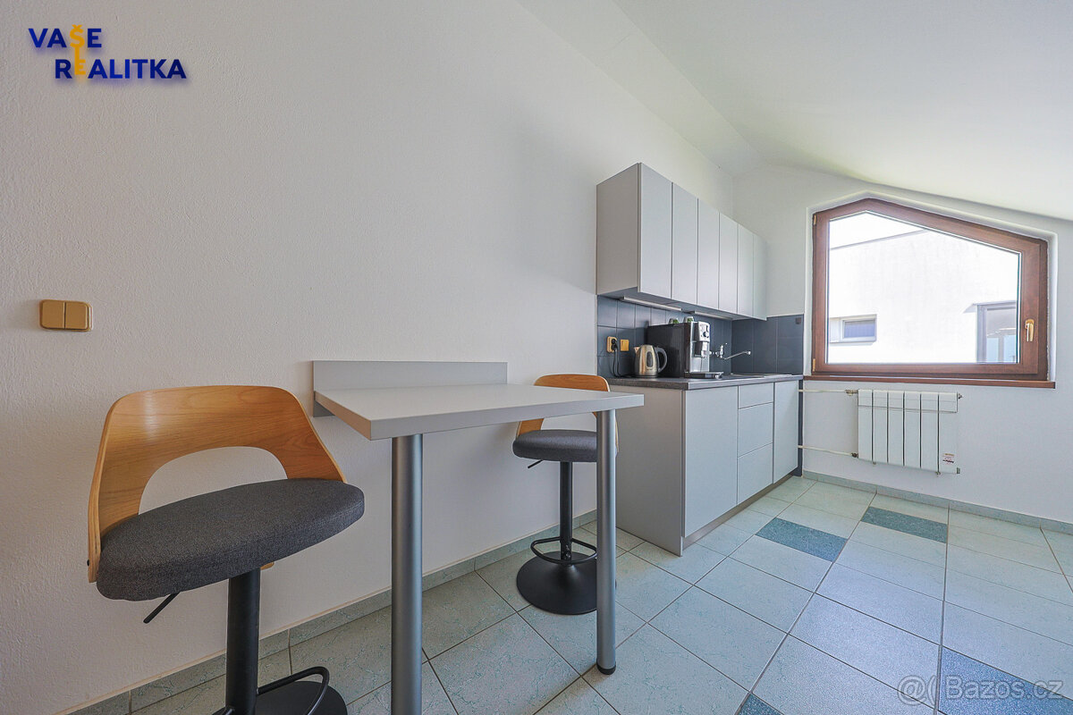 Pronájem, komerční prostory-kancelář, Hranice, ul. Mlýnská - 13