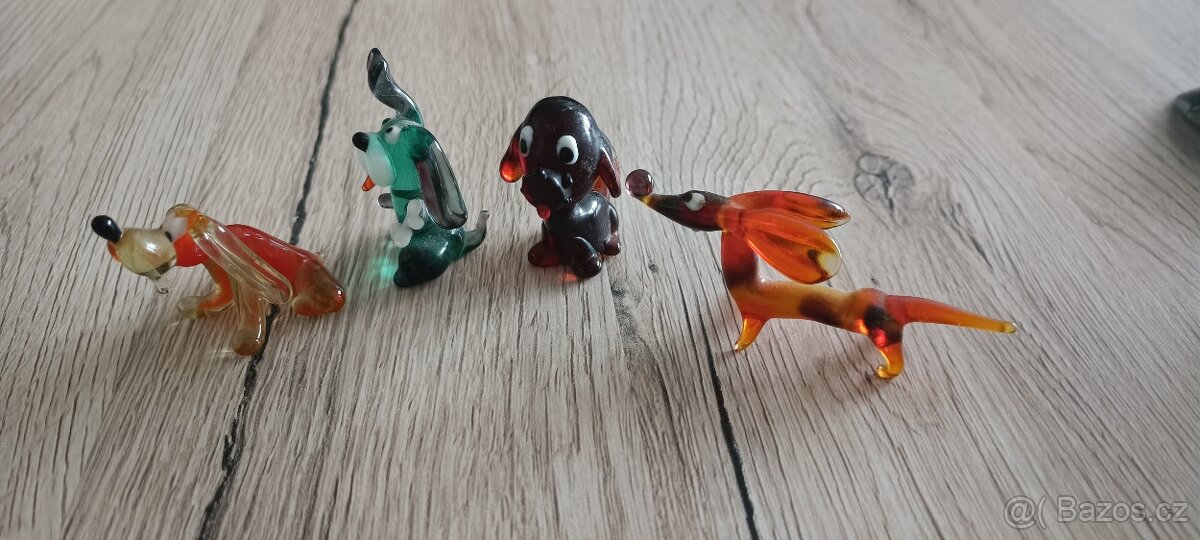 Skleněná figurka - 13