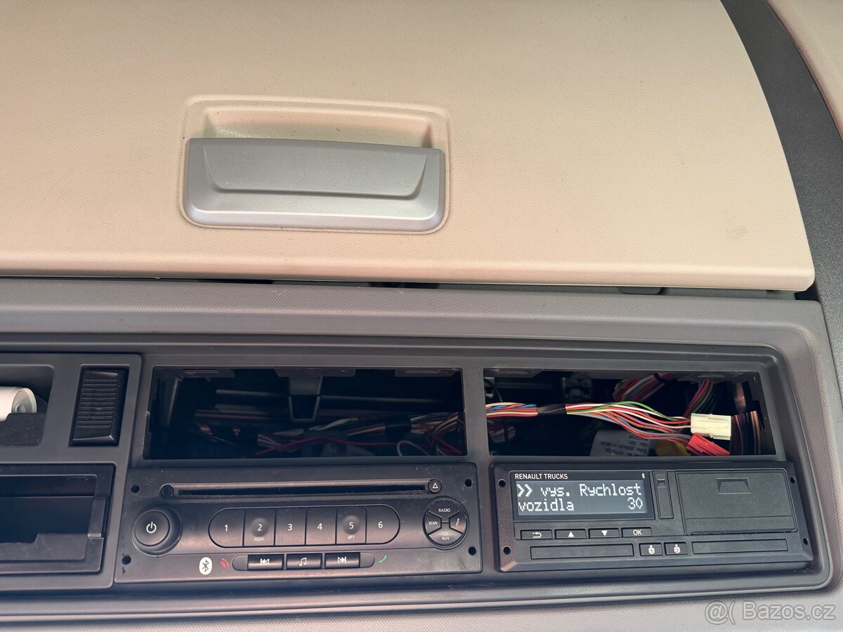 Renault T480 LOWDECK - 13