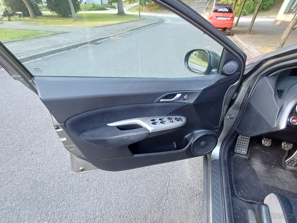 Honda Civic 8g - 13