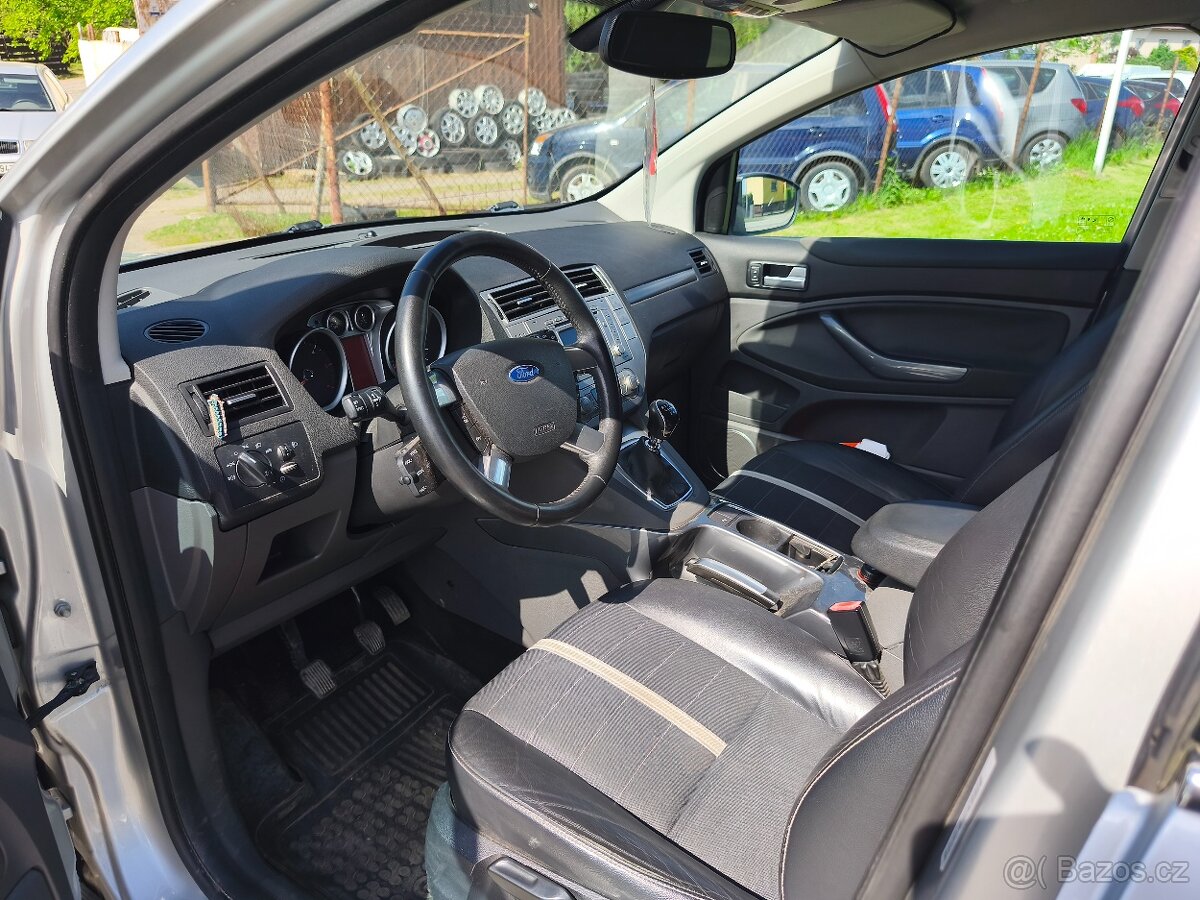 Ford Kuga 2.0 TDCi 4x4 - 13