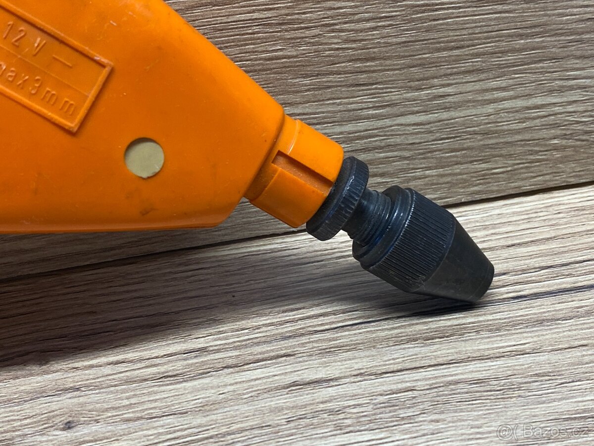 stará hračka vrtačka staré hračky mechanické PIKO - 13