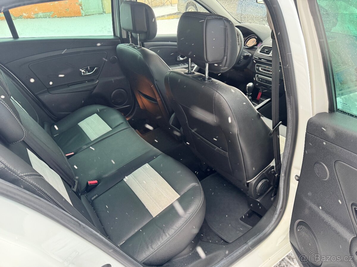 Renault Megane 1.2TCe 85 kw benzín - 13