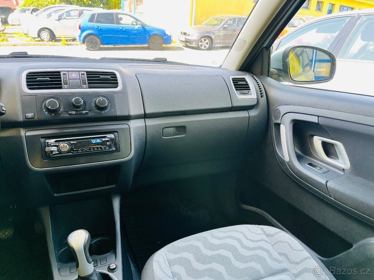 ŠKODA FABIA 1.2 i COMBI BENZÍN - 13