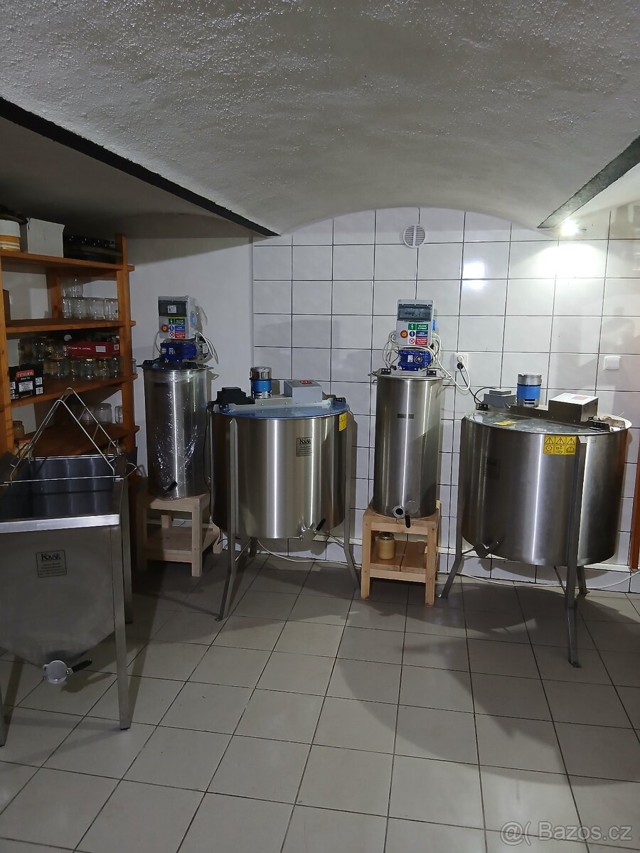Včelí med - 13
