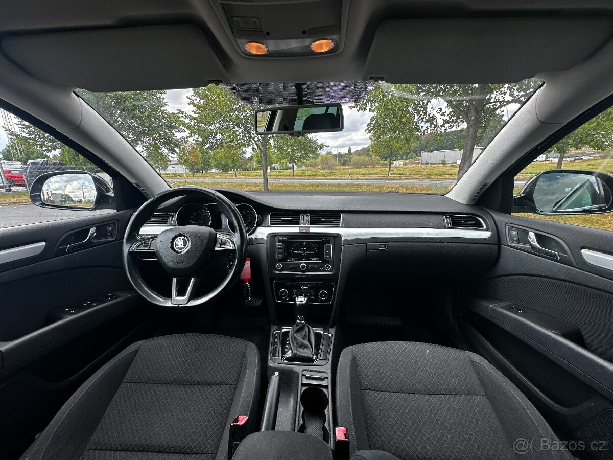 ŠKODA SUPERB 2.0 TDI DSG - 13