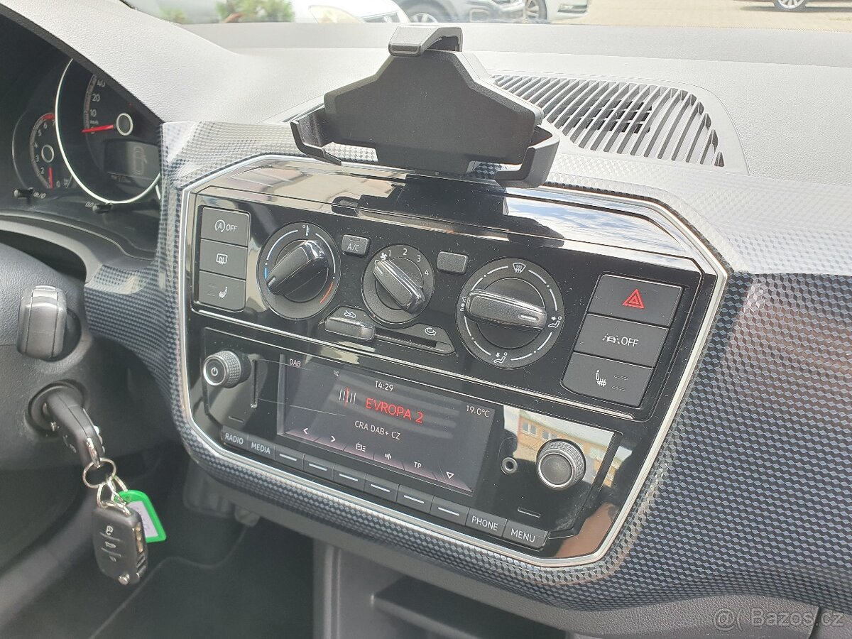 VW up move up 1.0MPI 48kW 95tkm DAB - záruka Autodraft - 13