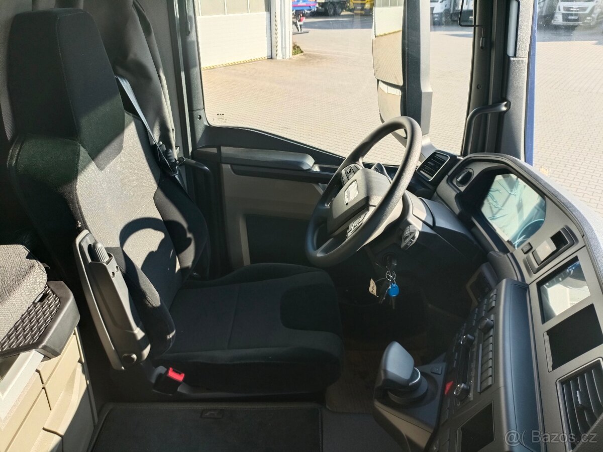 MAN TGS 26.520 6x2-4 LL CH, nosič - 13
