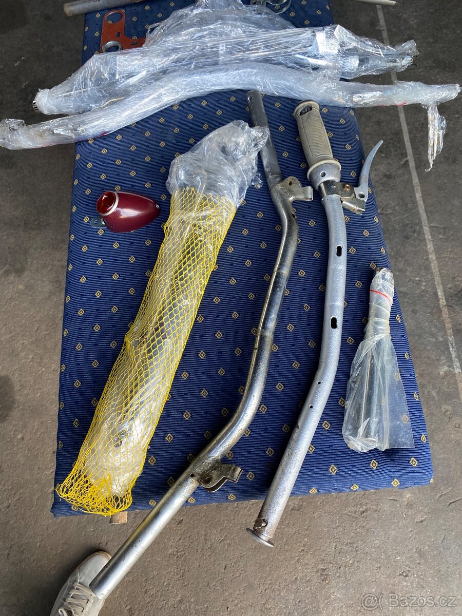 Jawa parez 550 /555 , Jaweta , S22 , - 13