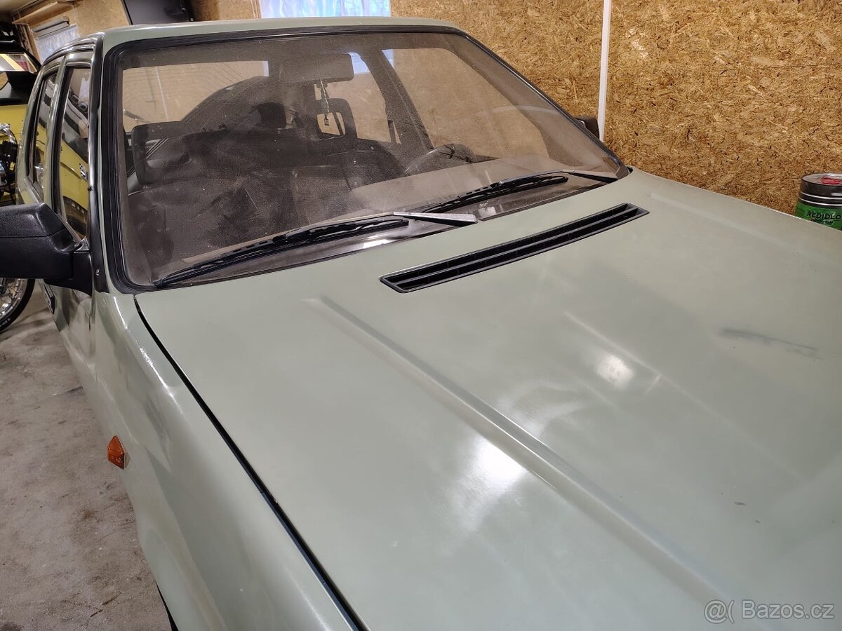 Skoda favorit 135 - 13