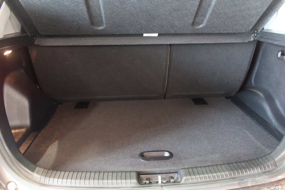 Kia Venga 1.4 66kW Klima ČR - 13