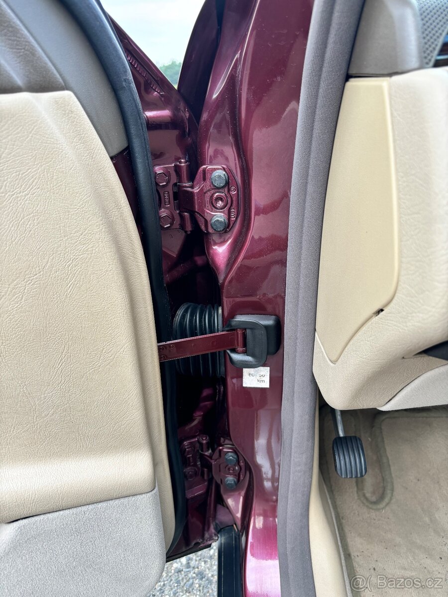 Prodám Mercedes w210 s motorem 2,8 benzim - 13