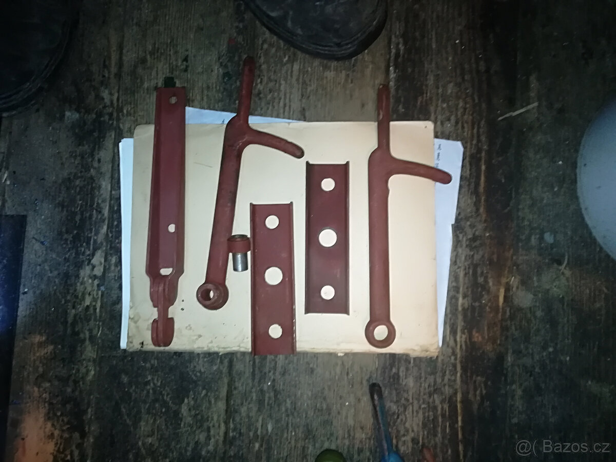 prodám náhradní díly na vlek 7t - 13