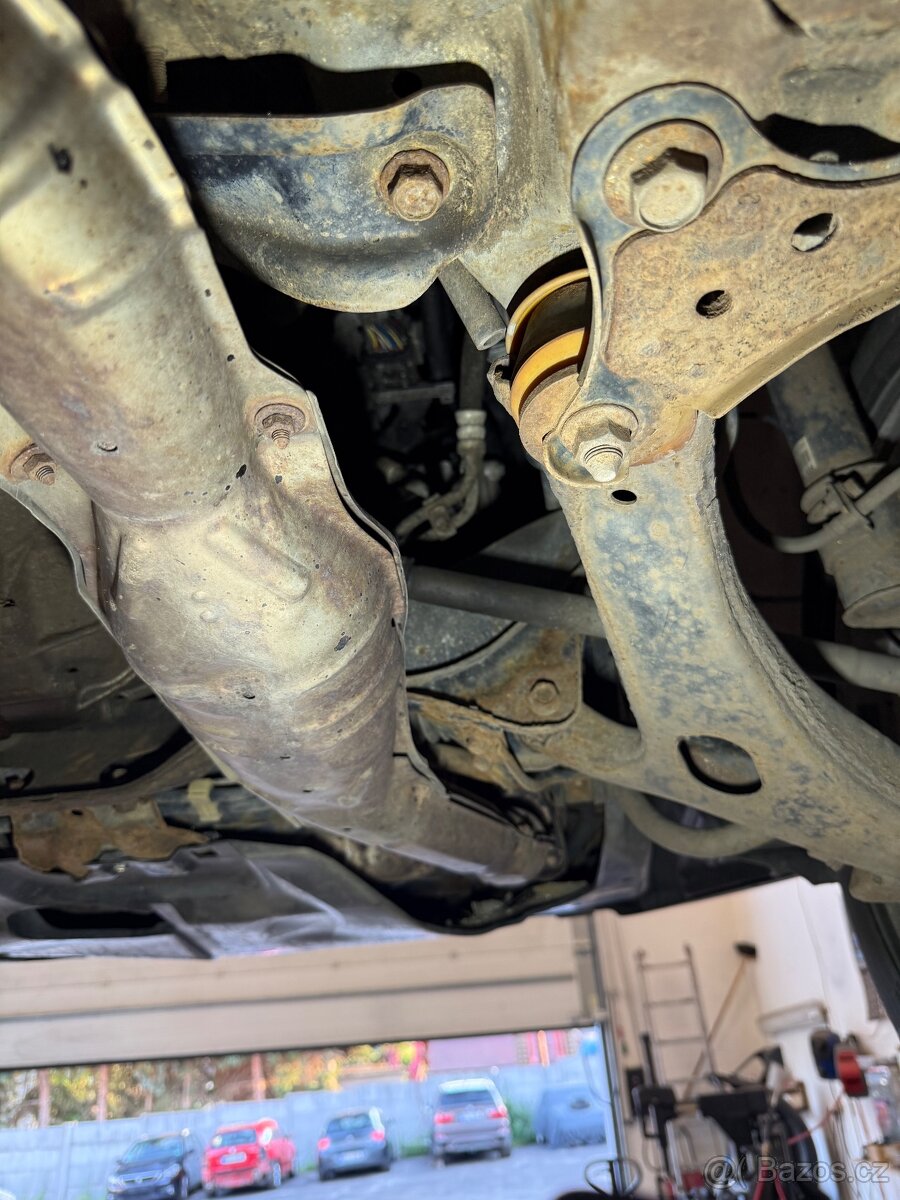 Subaru Legacy 2.0r 121kw - 13