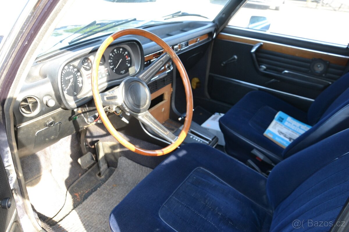 BMW 2500 E3 - 13