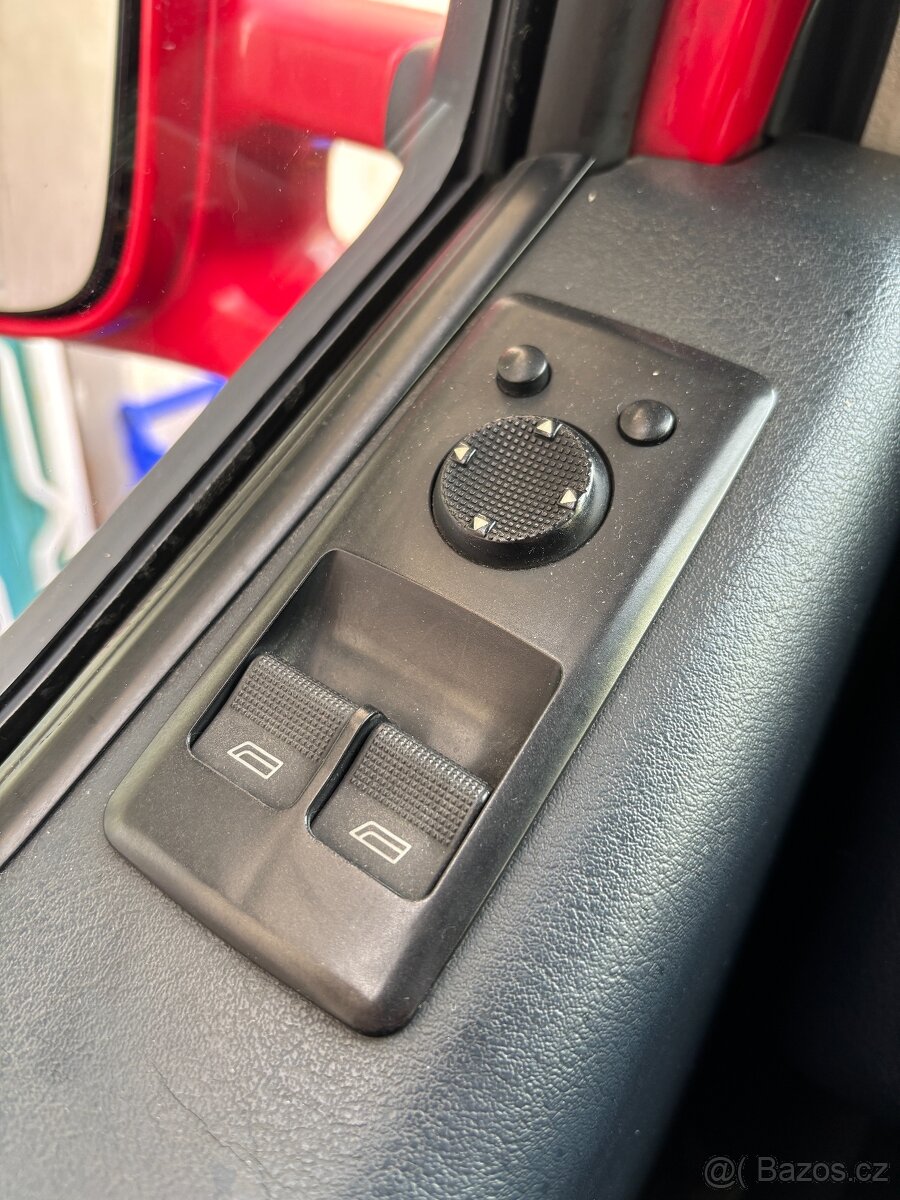 Volkswagen Caravelle T4 2.5 TDI - 13