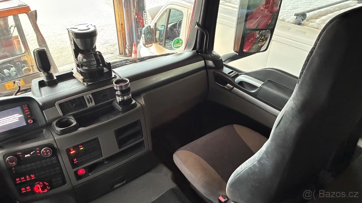 man TGS 35.500 schwarzmuller - 13