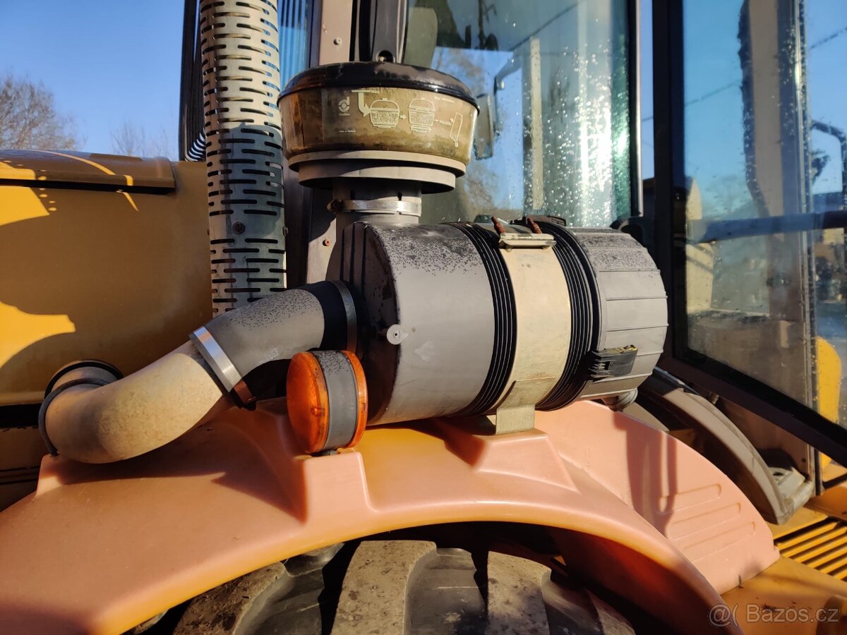 Stavebni Dempr HYDREMA 912 D - 13